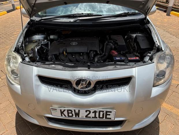 Toyota Auris 2006 Silver