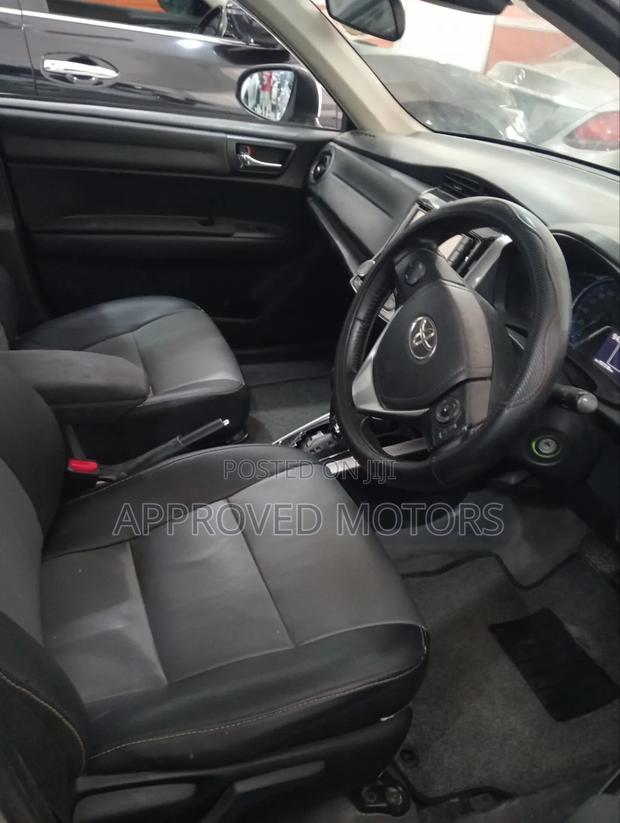 Toyota Corolla Fielder 2015 Silver