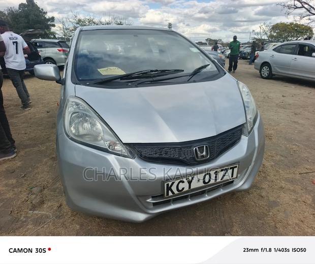 Honda Fit 2012 Silver