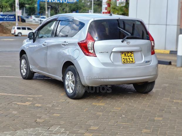 Nissan Note 1.2 Petrol 2012 Silver