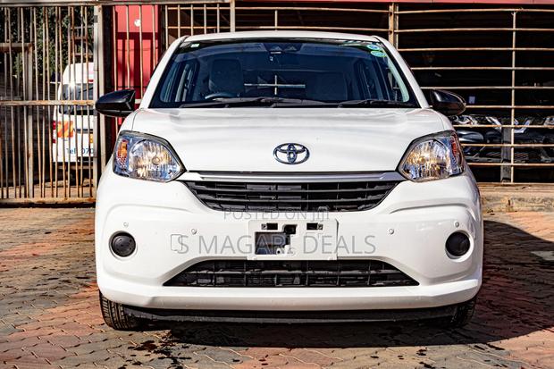 Toyota Passo 2019 White