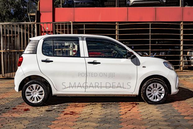 Toyota Passo 2019 White