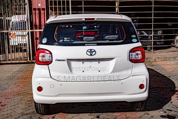 Toyota Passo 2019 White