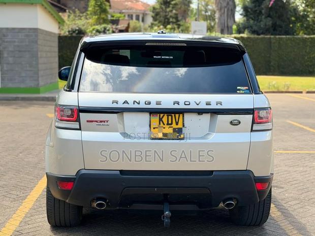 Land Rover Range Rover Sport HSE 4x4 (3.0L 6cyl 8A) 2014 Beige