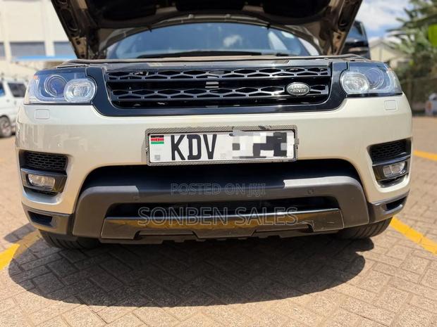 Land Rover Range Rover Sport HSE 4x4 (3.0L 6cyl 8A) 2014 Beige