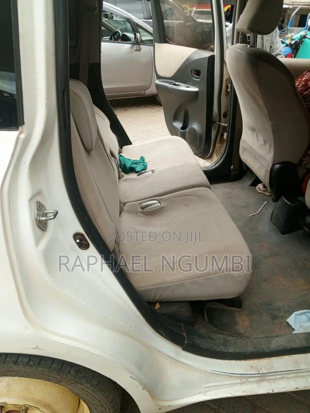 Toyota Ractis 2009 White