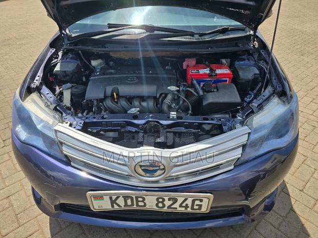 Toyota Corolla Fielder 2013 Blue
