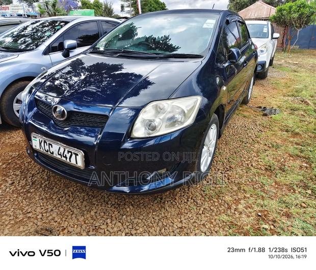 Toyota Auris 2009 Blue