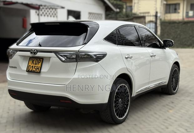 Toyota Harrier 2016 Pearl