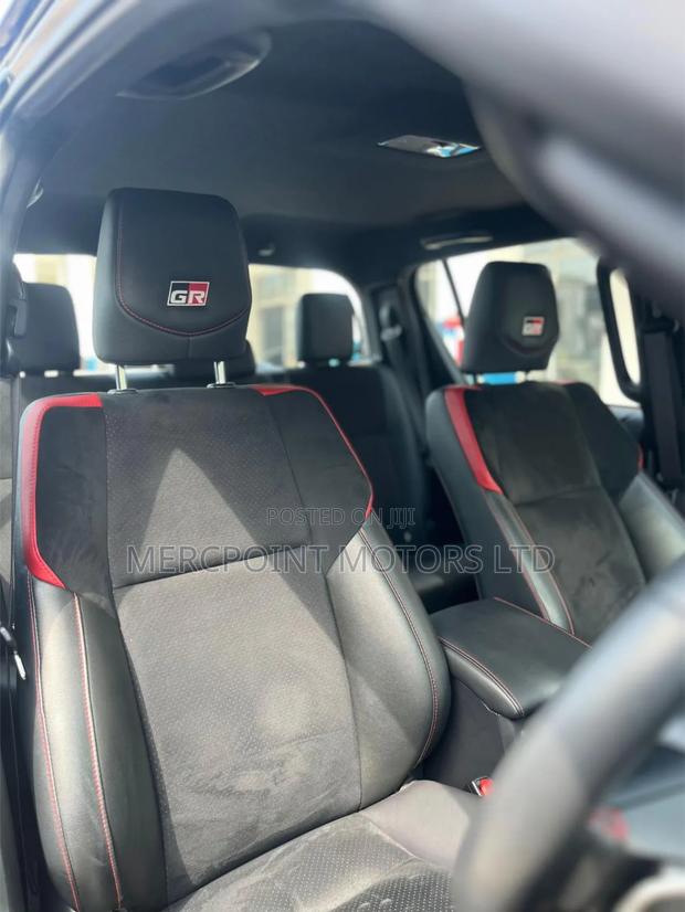 Toyota Hilux Revo Double Cab Deisel 2.4 AWD 2020 Matt Black