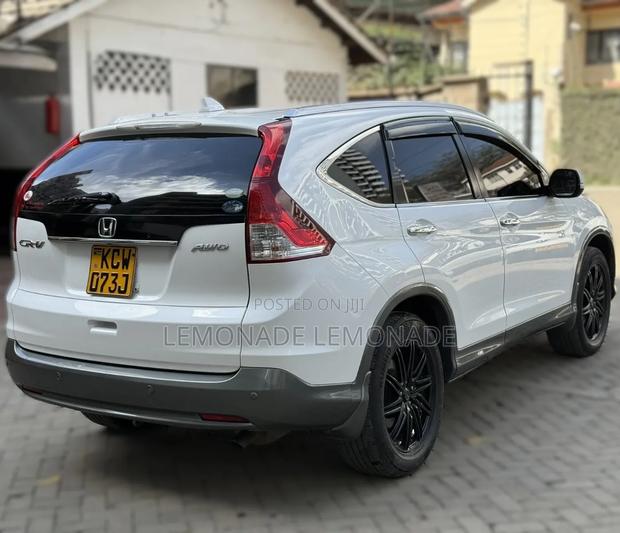 Honda CR-V 2012 Pearl