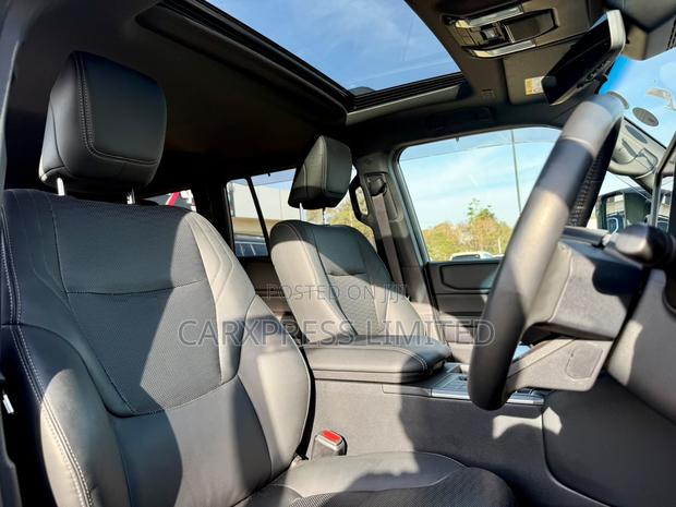 Toyota Land Cruiser Prado 2.8 2024 Brown