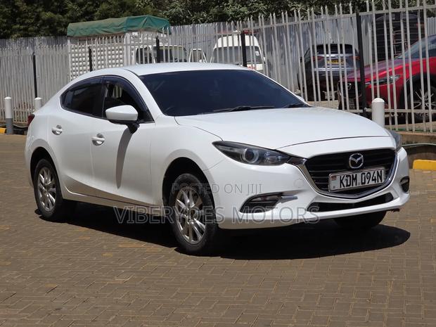 Mazda Axela 2015 White