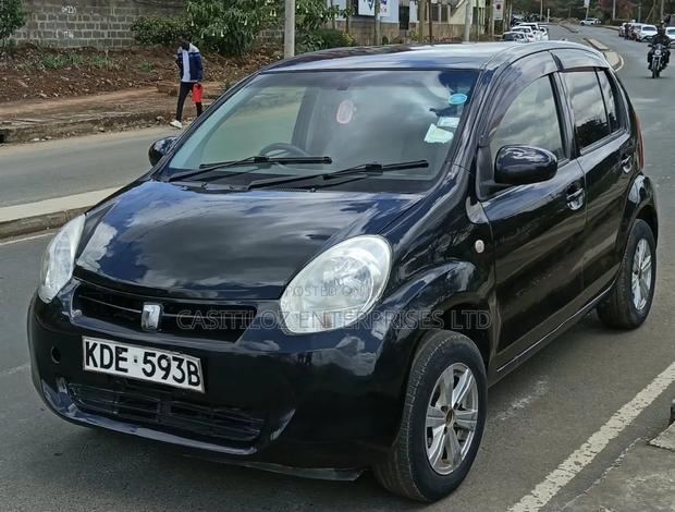 Toyota Passo 1.0 FWD 2014 Black