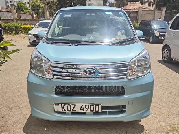 Daihatsu Move 2021 Blue