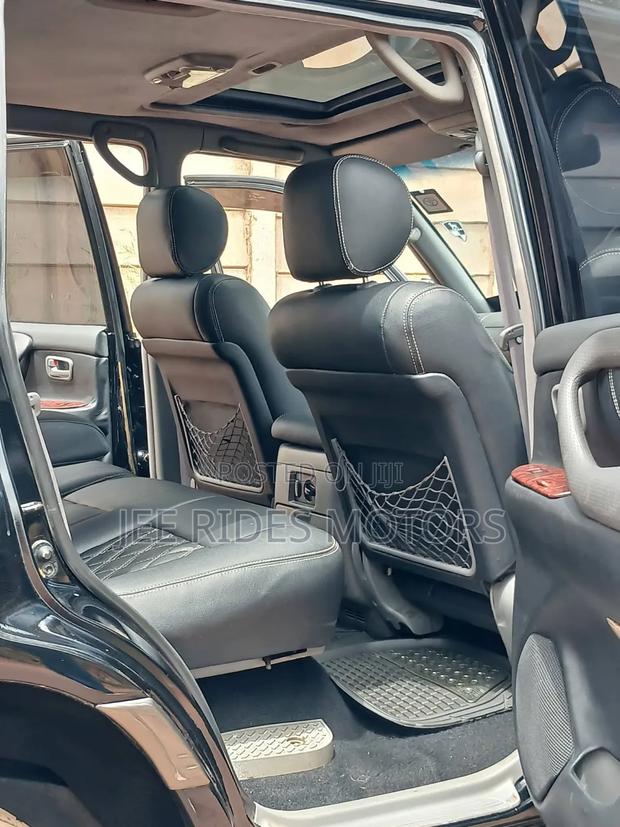Toyota Land Cruiser 2005 Matt Black