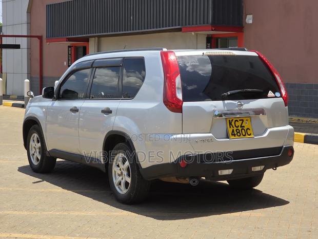 Nissan X-Trail 2013 Silver