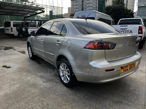 Mitsubishi Lancer 2014 Silver