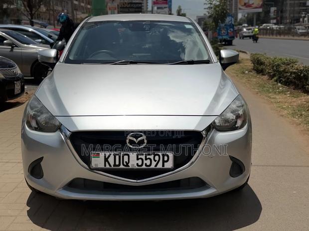 Mazda Demio 2017 Silver
