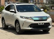 Toyota Harrier 2019 White for sale
