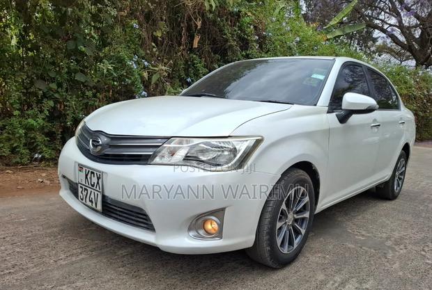 Toyota Axio 1.5 G 2WD 2012 White