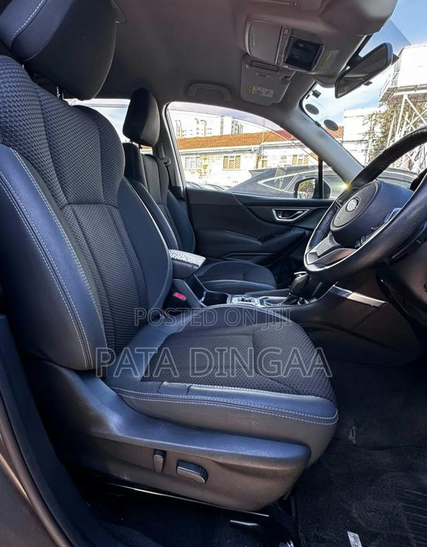 Subaru Forester Automatic 2000 Brown