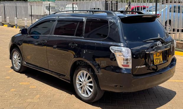 Toyota Corolla Fielder 1.5 Petrol FWD 2010 Black