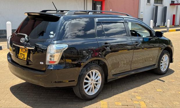 Toyota Corolla Fielder 1.5 Petrol FWD 2010 Black
