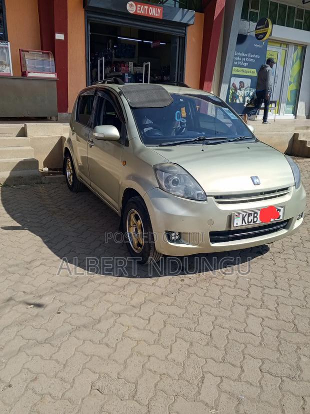 Toyota Passo 2007 Beige