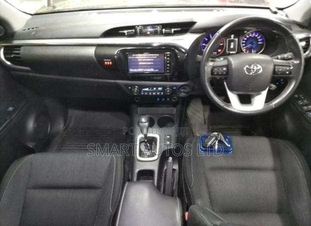 Toyota Hilux Revo Double Cab Deisel 2.4 AWD 2019 Black
