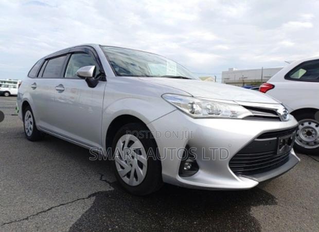 Toyota Corolla Fielder 2021 Silver
