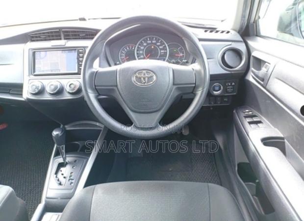 Toyota Corolla Fielder 2021 Silver