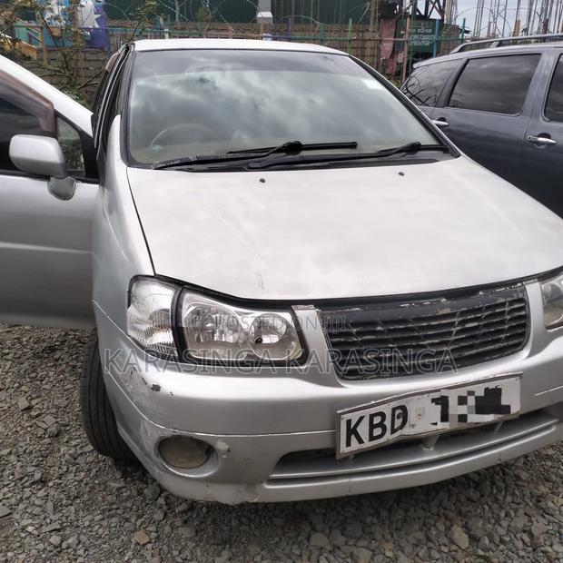 Nissan Liberty 2005 Silver