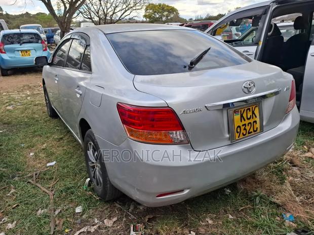 Toyota Allion 2010 Silver