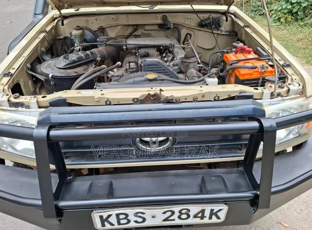 Toyota Land Cruiser 2012 Beige