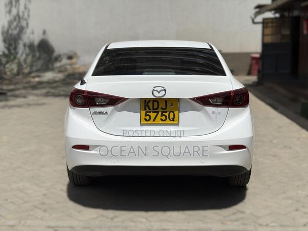 Mazda Axela 2015 White