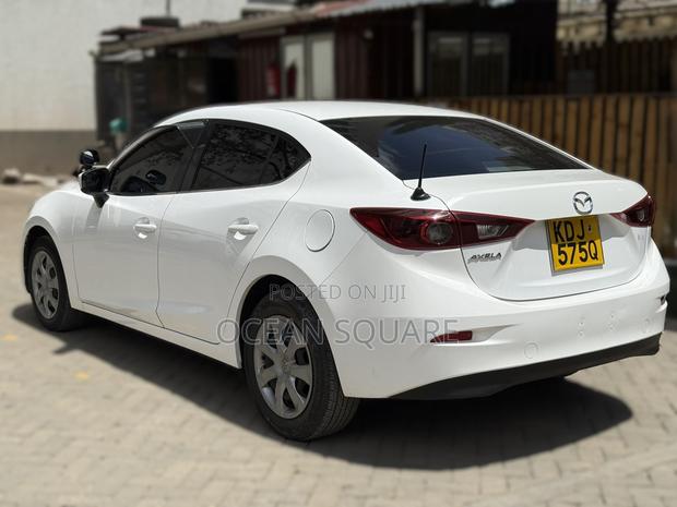 Mazda Axela 2015 White