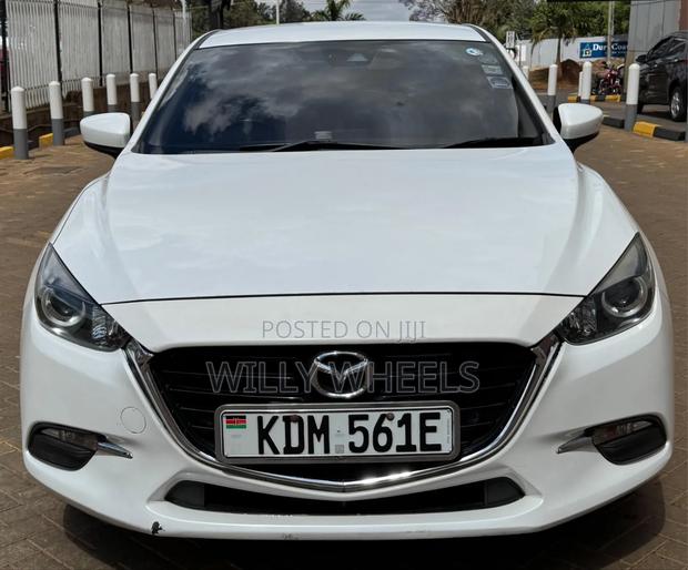 Mazda Axela 2017 White