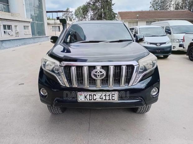 Toyota Land Cruiser Prado 2013 Black
