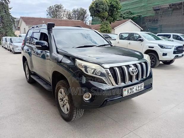 Toyota Land Cruiser Prado 2013 Black