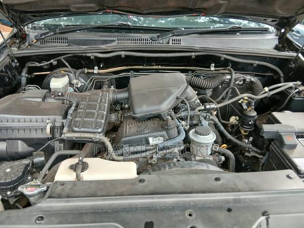 Toyota Land Cruiser Prado 2006 Black