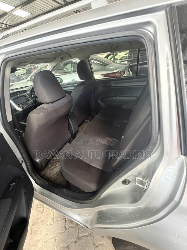 Toyota Corolla Fielder 2019 Silver