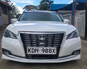 Toyota Crown 2016 White for sale