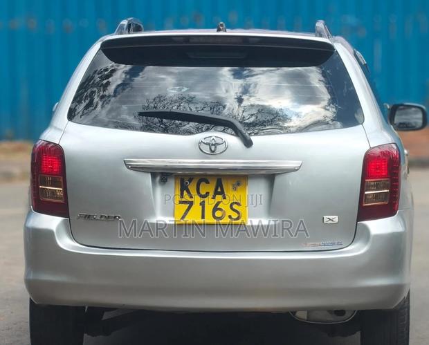 Toyota Corolla Fielder 2008 Silver