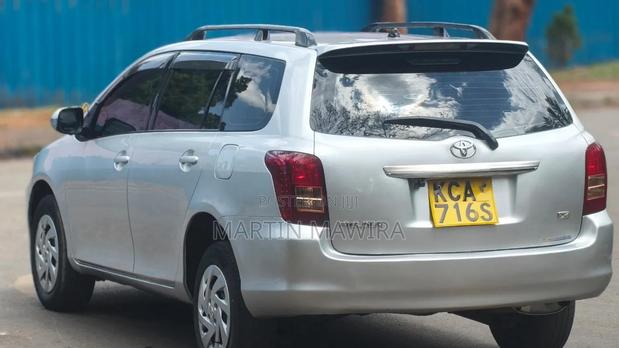 Toyota Corolla Fielder 2008 Silver