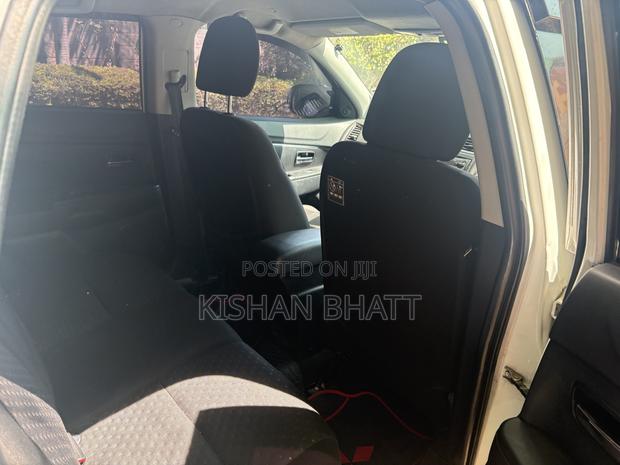 Mitsubishi RVR 2010 White