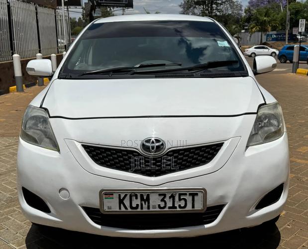 Toyota Belta 2010 White