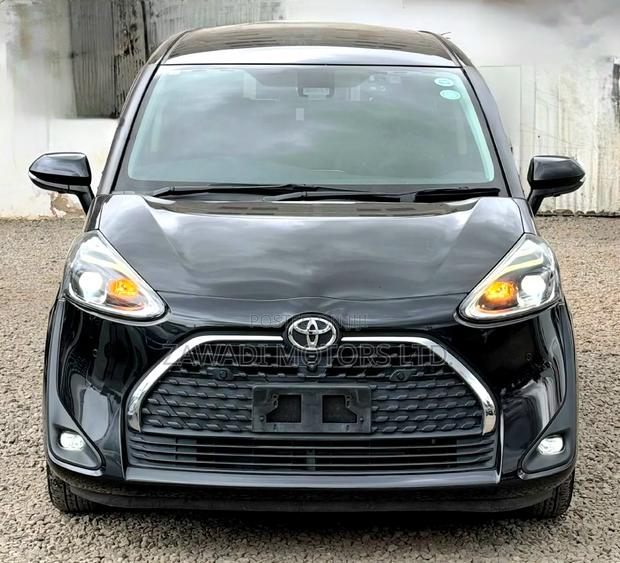 Toyota Sienta 1.5 FWD 2019 Black