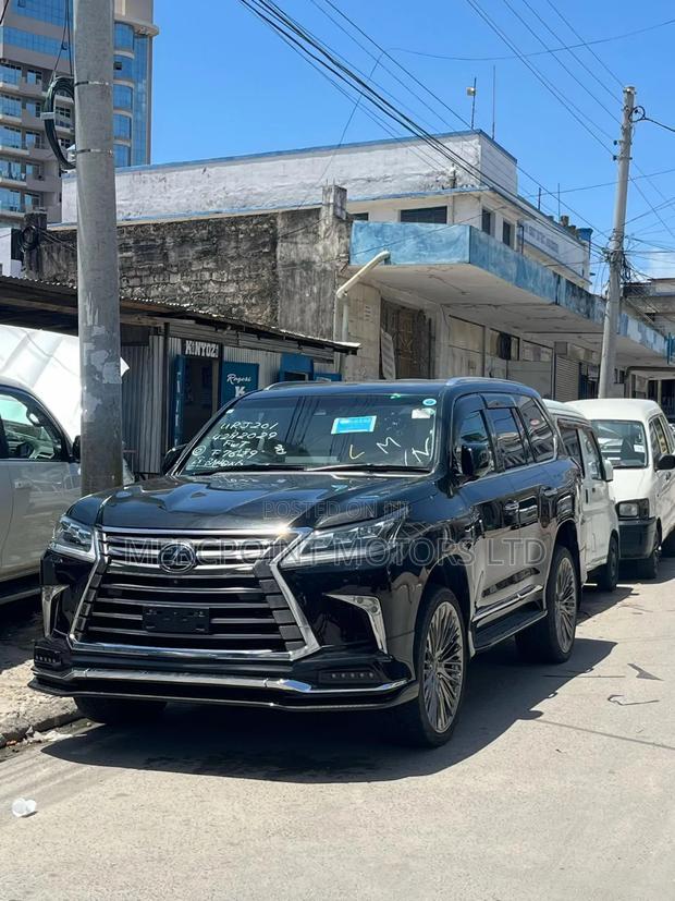 Lexus LX 570 (5 seats) AWD 2019 Matt Black