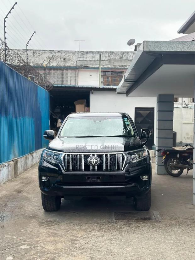 Toyota Land Cruiser Prado 2020 Matt Black